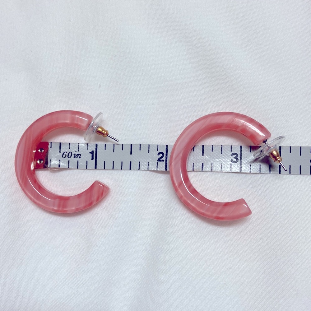 NWOT Lele Sadoughi Broadway Hoop Earrings - petal pink - Picture 4 of 4